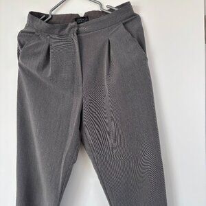pantalon tailleur gris